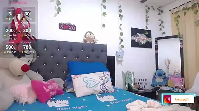 Pocahontaslovex online show from 04/10/26, 05:36