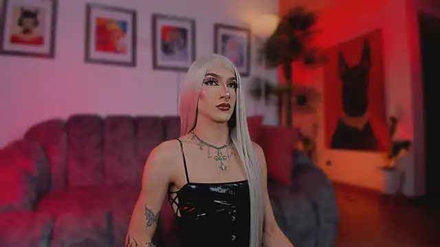Taylor  foxxx online show from 06/11/26, 05:26