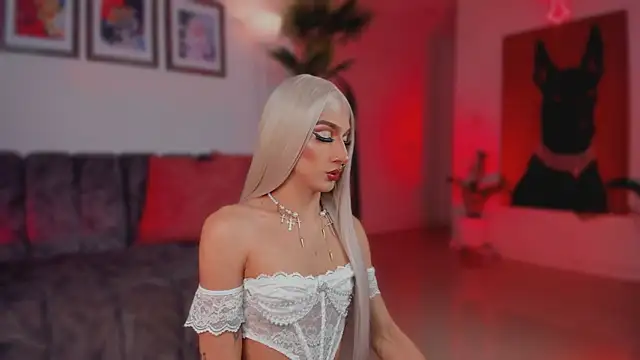 Taylor  foxxx online show from 04/22/26, 06:53