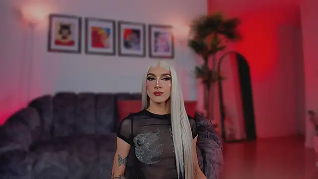 Taylor  foxxx online show from 11/27/25, 06:03