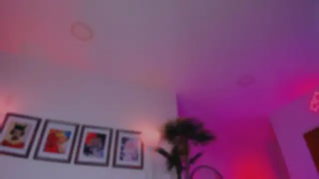 Taylor  foxxx online show from 10/31/25, 05:26