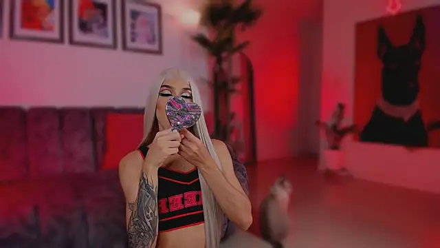 Taylor  foxxx online show from 04/17/26, 07:33