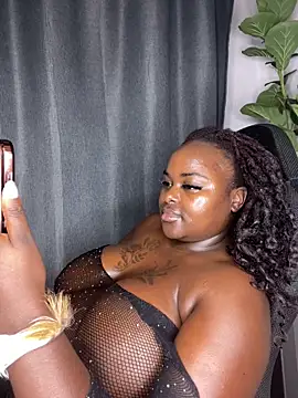 Honeycoco0211 online show from 10/01/25, 08:35