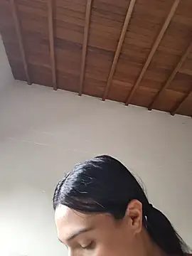 Deisy Torres online show from 04/12/26, 08:12