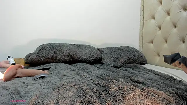 Deisy Torres online show from 11/27/25, 02:50