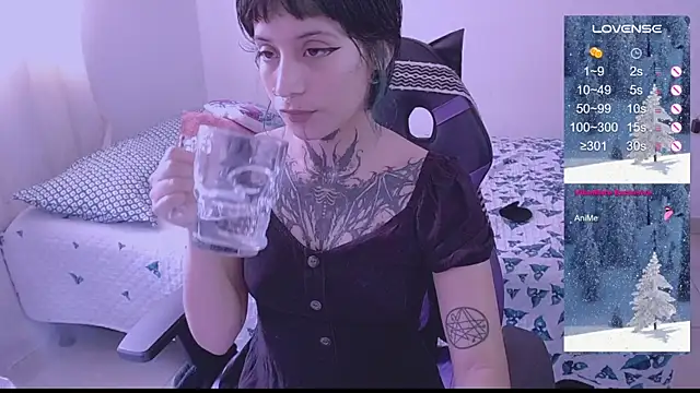 Snapshot of _Apola_77 chatting on 12/19/24, 03:41  Apola 77 online show from 12/19/24, 03:41