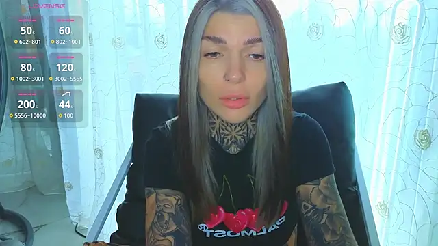 Snapshot of tattooedBabyy chatting on 07/19/26, 09:28 tattooedBabyy online show from 07/19/26, 09:28