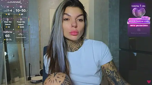 Snapshot of tattooedBabyy chatting on 02/27/25, 10:55 tattooedBabyy online show from 02/27/25, 10:55