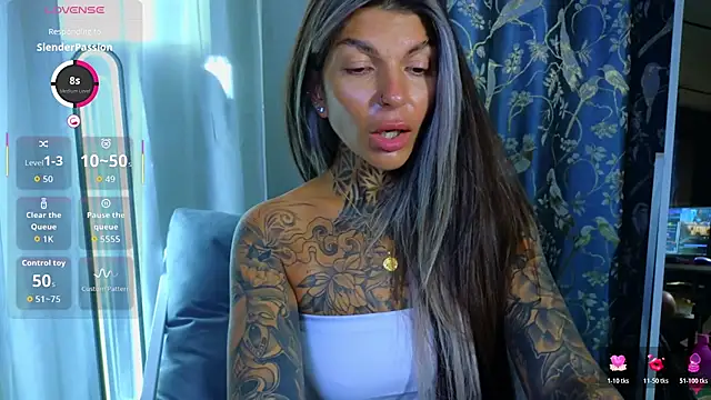 Snapshot of tattooedBabyy chatting on 10/27/25, 08:48 tattooedBabyy online show from 10/27/25, 08:48