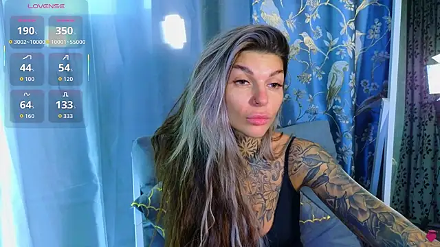 Snapshot of tattooedBabyy chatting on 10/09/25, 08:26 tattooedBabyy online show from 10/09/25, 08:26