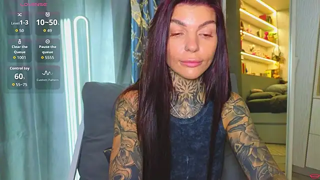 tattooedBabyy online show from 04/15/26, 08:09