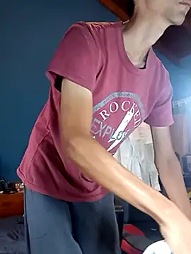 Snapshot of takumysexy chatting on 02/15/25, 01:16 takumysexy online show from 02/15/25, 01:16