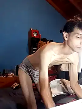 Snapshot of takumysexy chatting on 01/17/25, 01:03 takumysexy online show from 01/17/25, 01:03