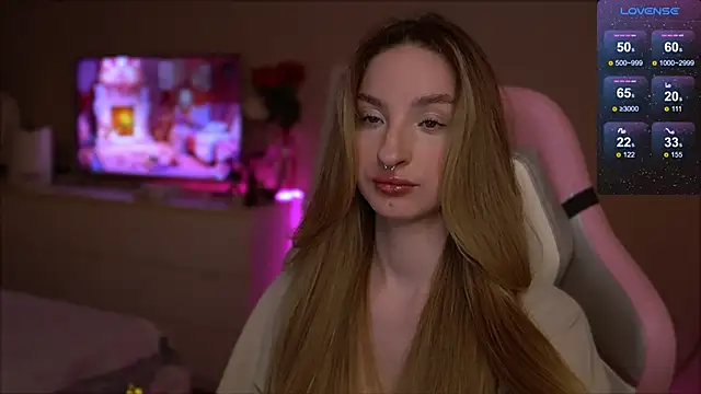 Lexy kiky online show from 02/19/25, 08:41