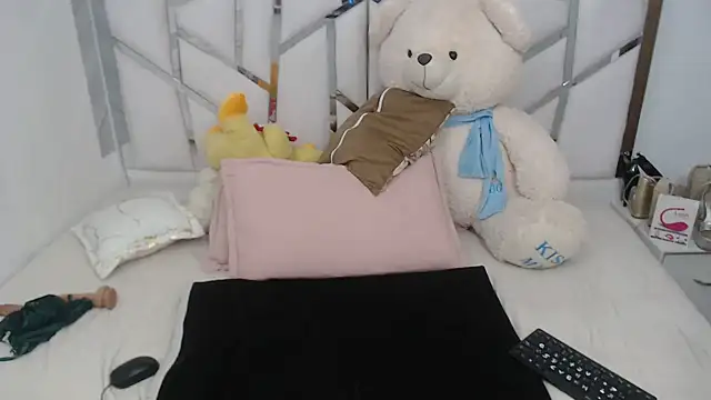 celestesouzalatin online show from 06/21/26, 02:17