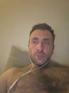 Snapshot of TIGERRR86 chatting on 07/09/26, 10:20 TIGERRR86 online show from 07/09/26, 10:20