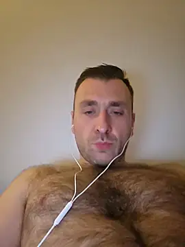 Snapshot of TIGERRR86 chatting on 06/11/26, 09:12 TIGERRR86 online show from 06/11/26, 09:12