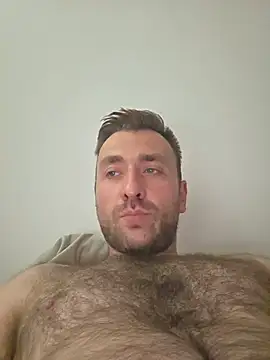 Snapshot of TIGERRR86 chatting on 06/21/26, 01:06 TIGERRR86 online show from 06/21/26, 01:06