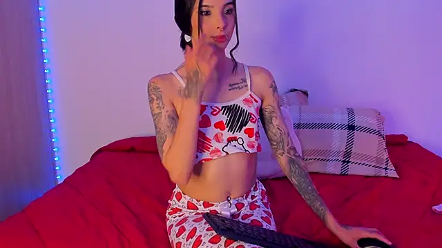 ChloeAddamss online show from 05/26/26, 11:03