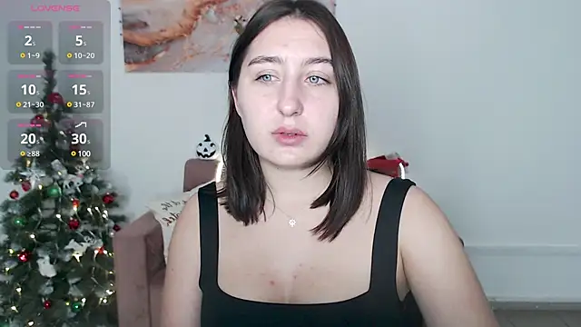 ElmiraPowers online show from 12/30/24, 03:23