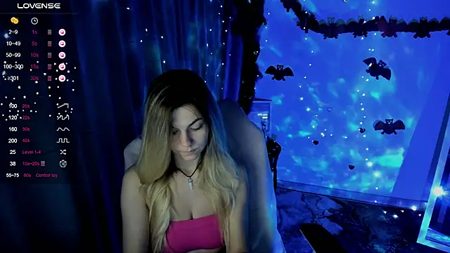 Sweet me  online show from 10/24/25, 06:01