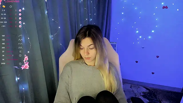 Sweet me  online show from 11/11/25, 06:52