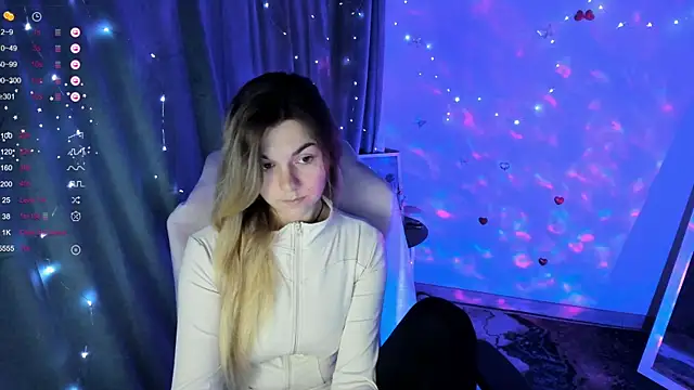 Sweet me  online show from 11/24/25, 07:08