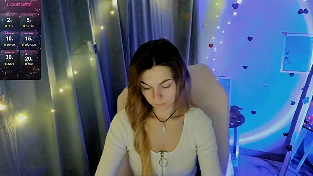 Sweet me  online show from 02/25/25, 07:09