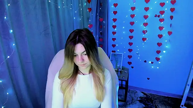 Sweet me  online show from 03/30/26, 06:04
