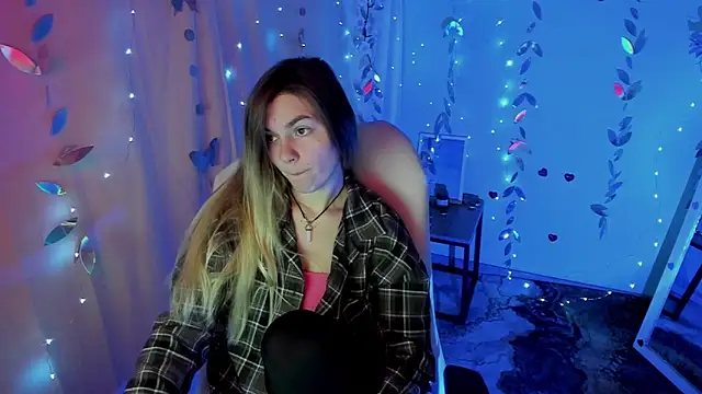 Sweet me  online show from 05/17/26, 05:18