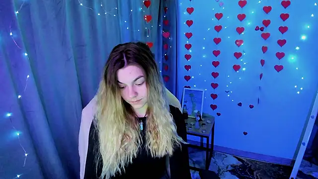 Sweet me  online show from 03/20/26, 06:47
