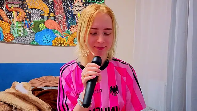 Crayzy Luv online show from 03/27/26, 03:02