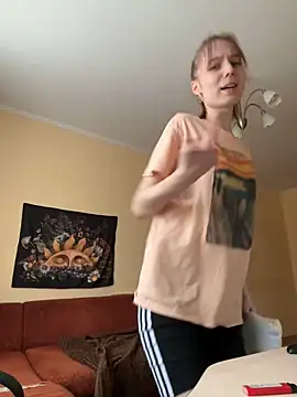 Crayzy Luv online show from 02/10/25, 10:20