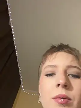 Crayzy Luv online show from 03/06/25, 08:27