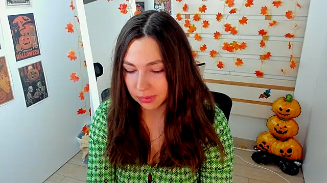 Lexy flower online show from 11/14/25, 03:26