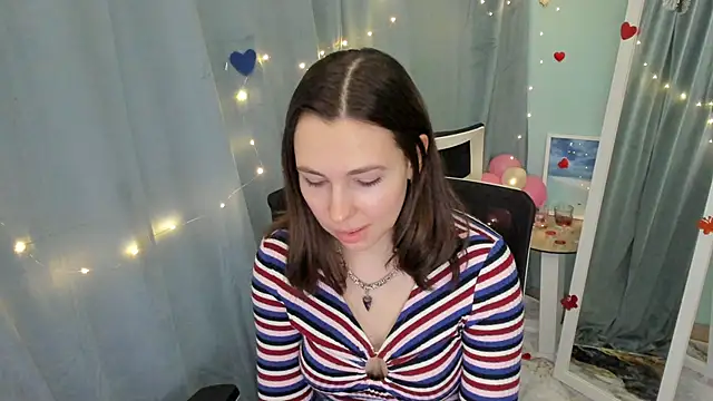 Lexy flower online show from 03/16/25, 10:33