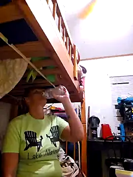 Snapshot of Dixiefaye_Pika chatting on 02/07/25, 12:42 Dixiefaye Pika online show from 02/07/25, 12:42