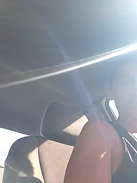 Snapshot of Dixiefaye_Pika chatting on 03/12/25, 02:45 Dixiefaye Pika online show from 03/12/25, 02:45