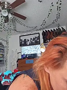 Snapshot of Dixiefaye_Pika chatting on 03/17/25, 09:24 Dixiefaye Pika online show from 03/17/25, 09:24