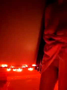 Snapshot of Dixiefaye_Pika chatting on 12/28/24, 08:16 Dixiefaye Pika online show from 12/28/24, 08:16