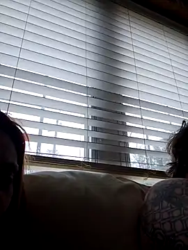 Snapshot of Dixiefaye_Pika chatting on 02/11/25, 05:29 Dixiefaye Pika online show from 02/11/25, 05:29