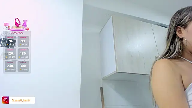 ScarlettAndClark online show from 02/12/26, 02:44