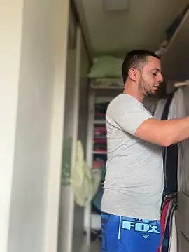 ScarlettAndClark online show from 12/22/25, 09:04