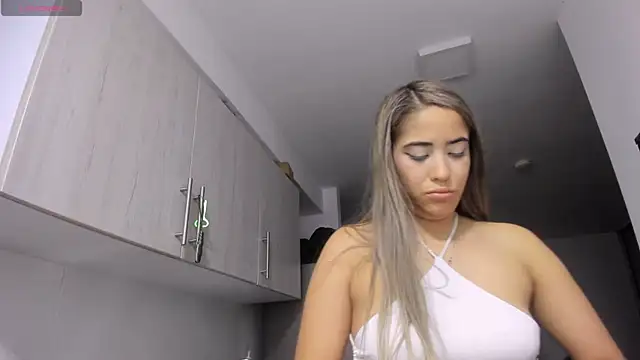 ScarlettAndClark online show from 02/10/26, 01:59