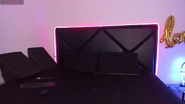 ScarlettAndClark online show from 02/28/26, 05:40