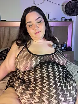 Venus queenn online show from 10/29/25, 11:03