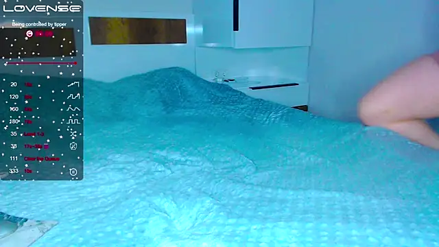 kitti kaattt online show from 03/19/25, 11:39