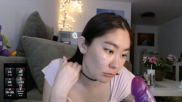 Kunimitsuu  online show from 09/28/25, 09:22