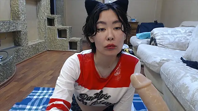 Kunimitsuu  online show from 02/09/25, 05:54