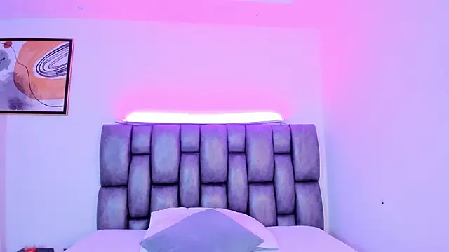 Snapshot of martina_mancini chatting on 11/29/25, 12:38 martina mancini online show from 11/29/25, 12:38